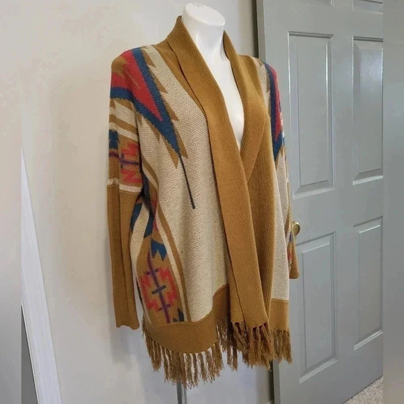 Urban Outfitters Ecote Aztec Open Front Fringe Details Sweater Cardigan(S) - Picture 3 of 12